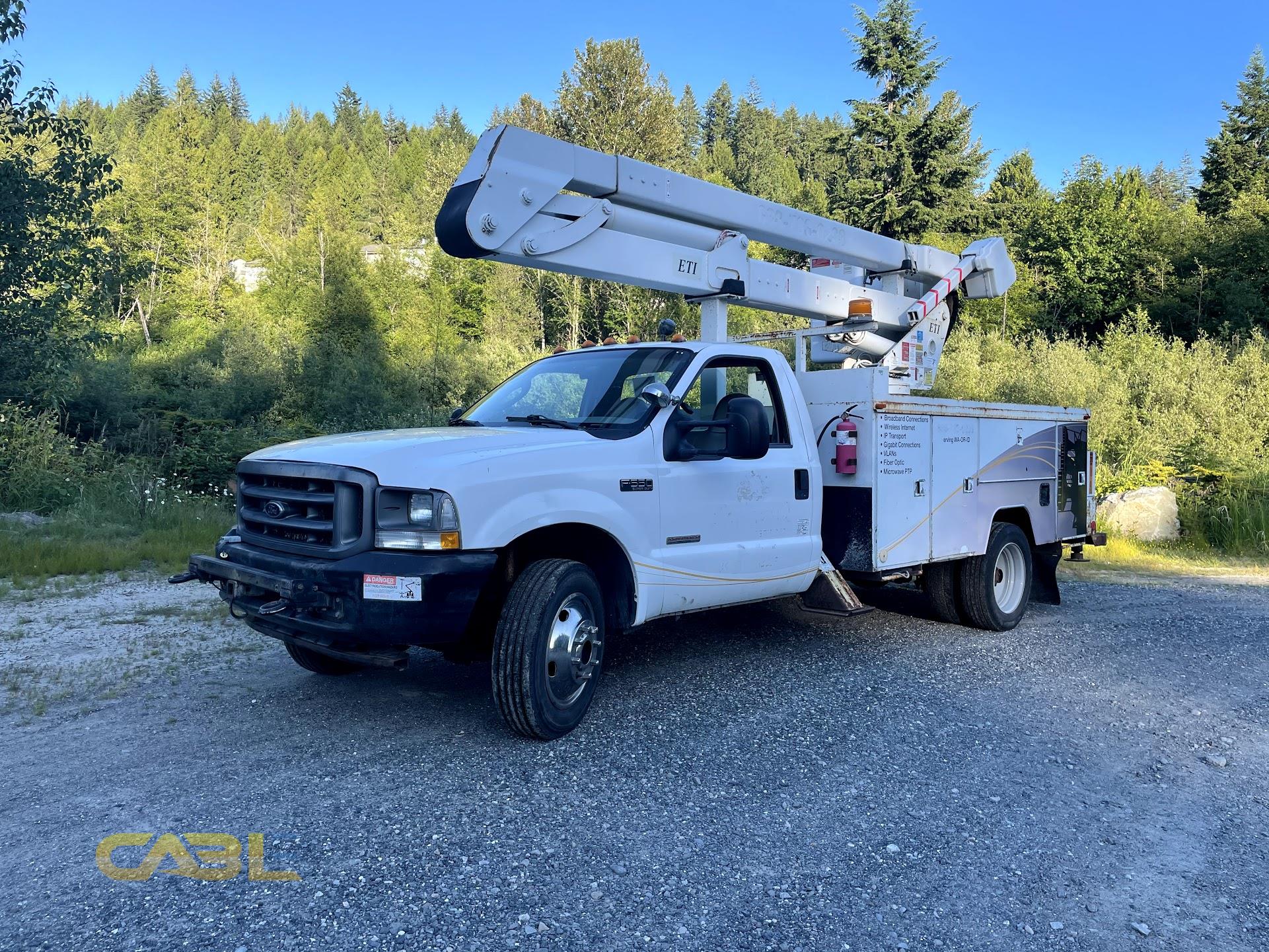 Bulletproofed 03 F550 Bucket Truck