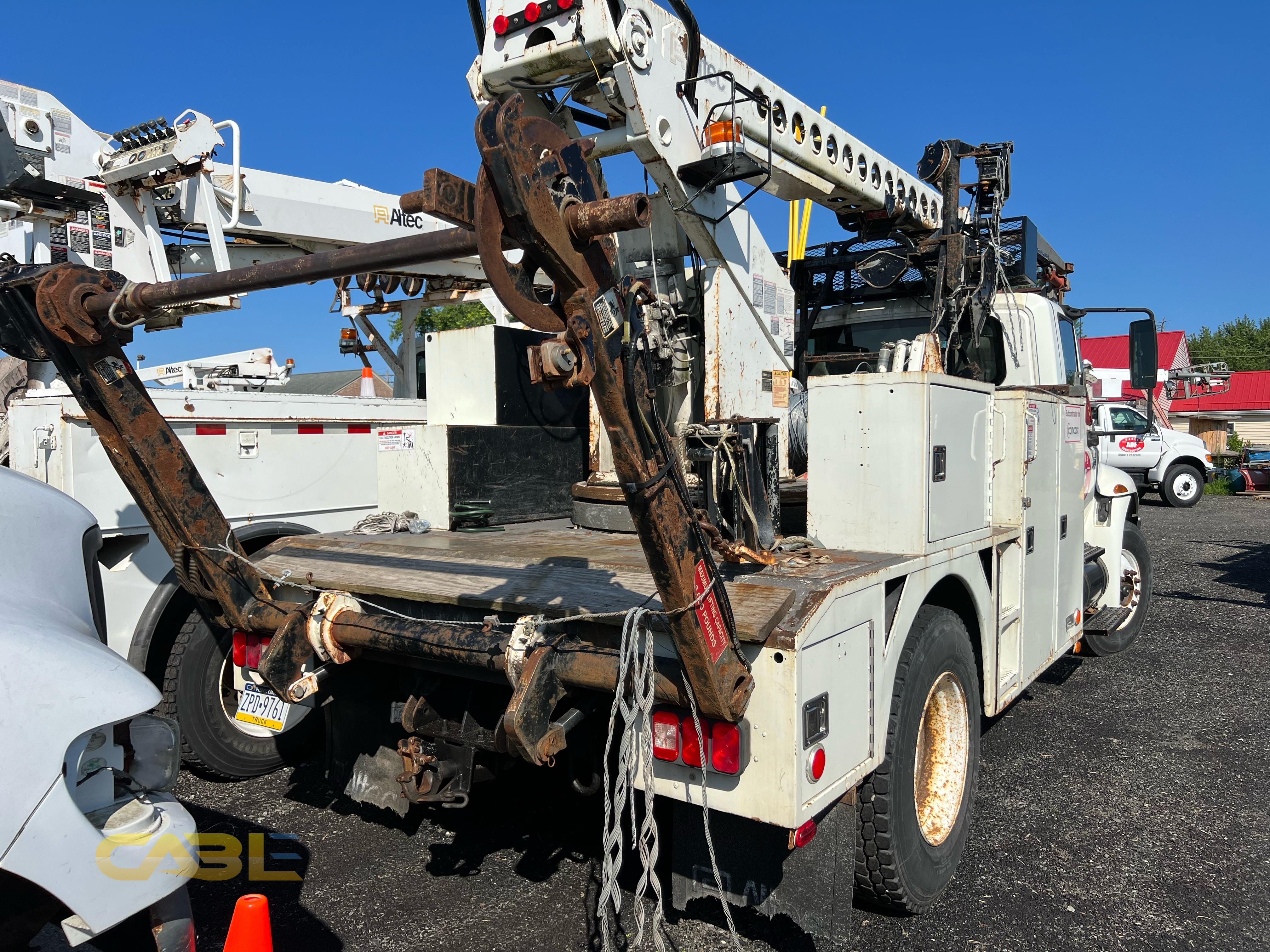 INTERNATIONAL 4300 DT466 OIL CAPACITY visual data 8