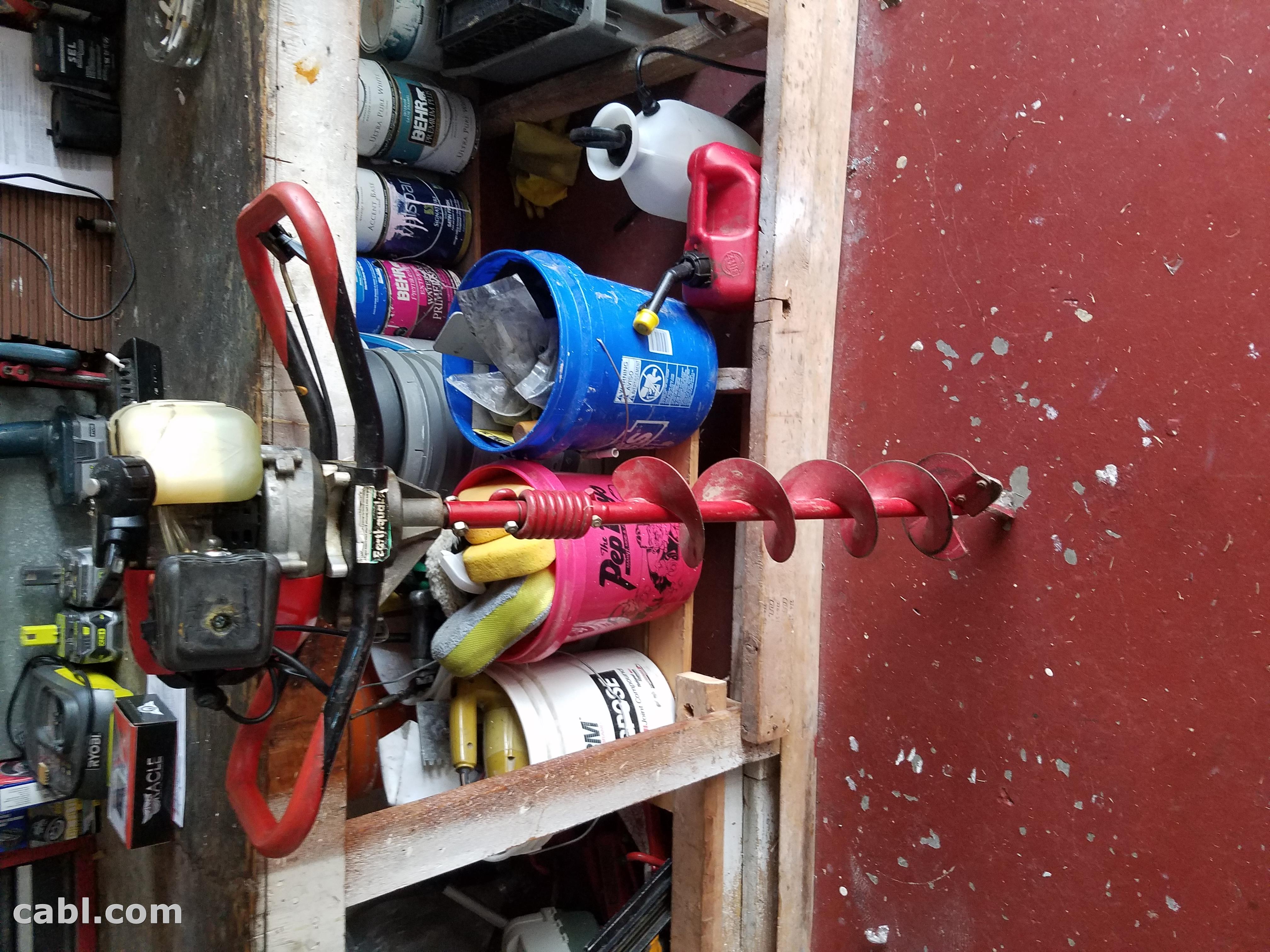 E43 Earthquake auger