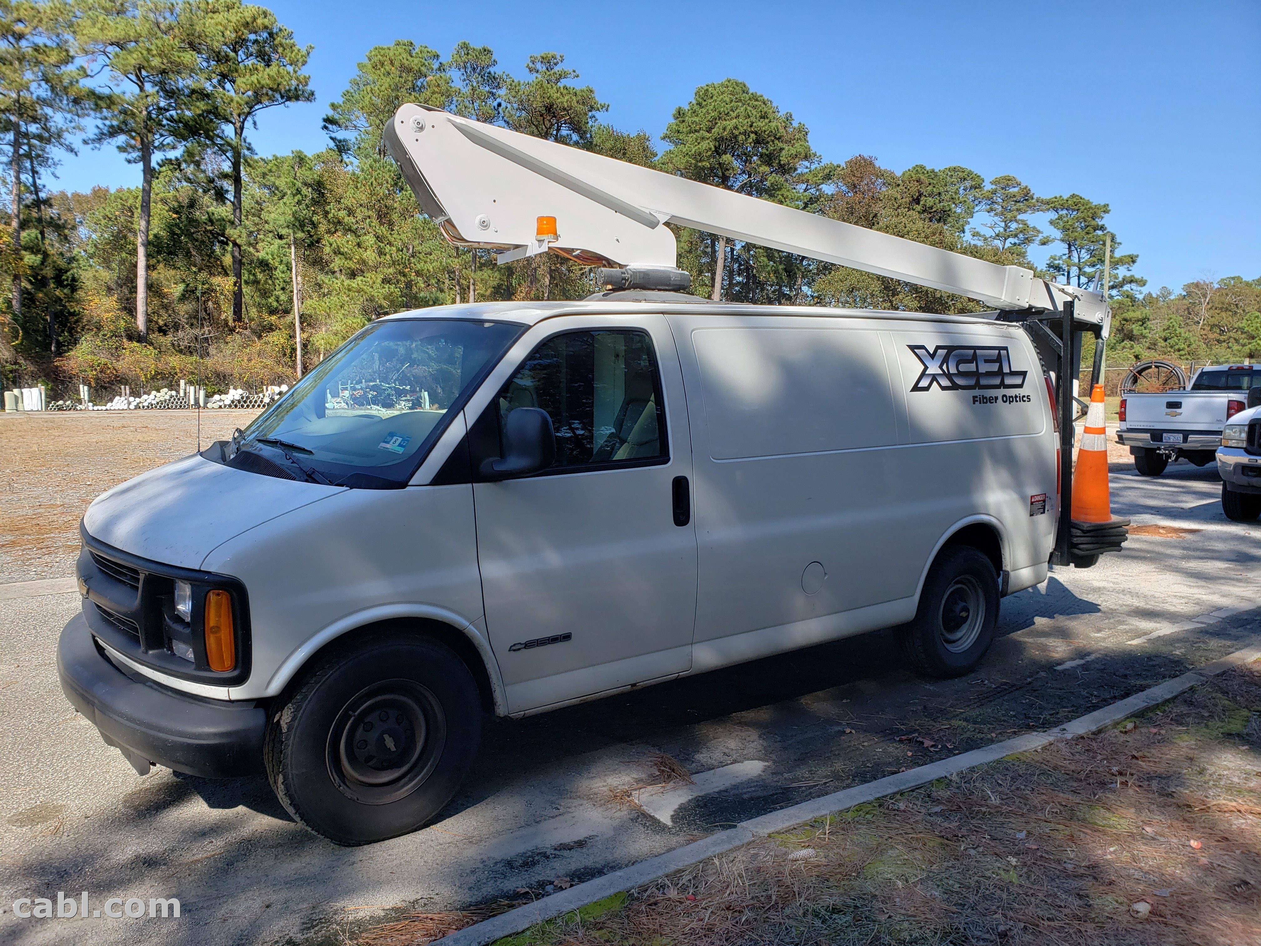 2000 Chevy 3500 Bucket Van