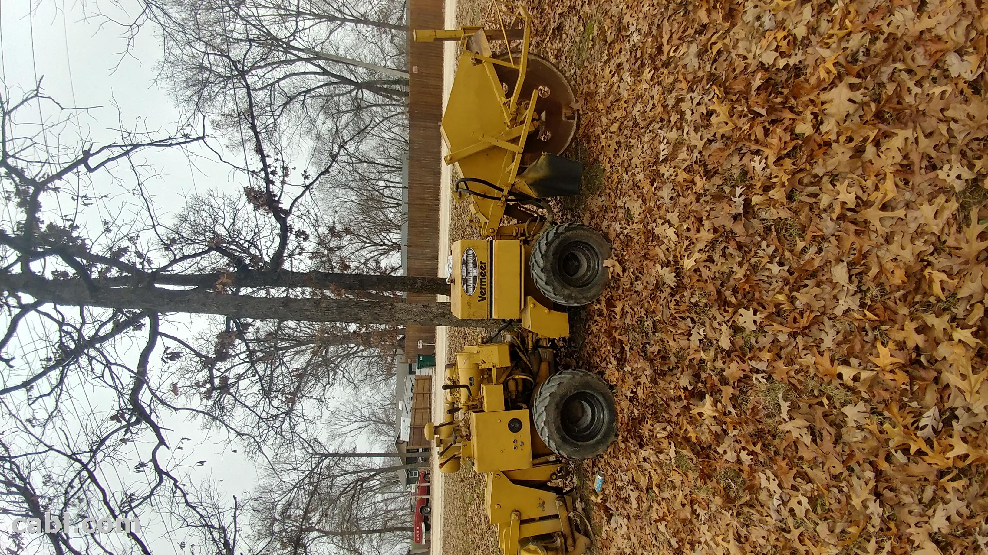 1991 lm 35 rock saw with drop plow