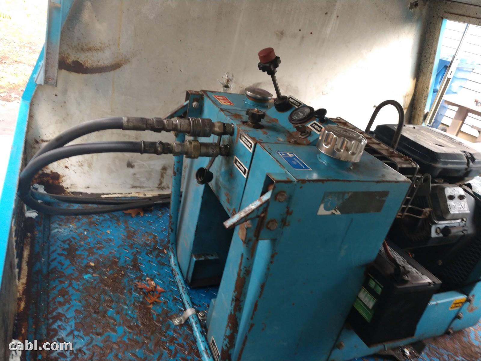 Pictures (Arnco/Condux capstan winch trailer)