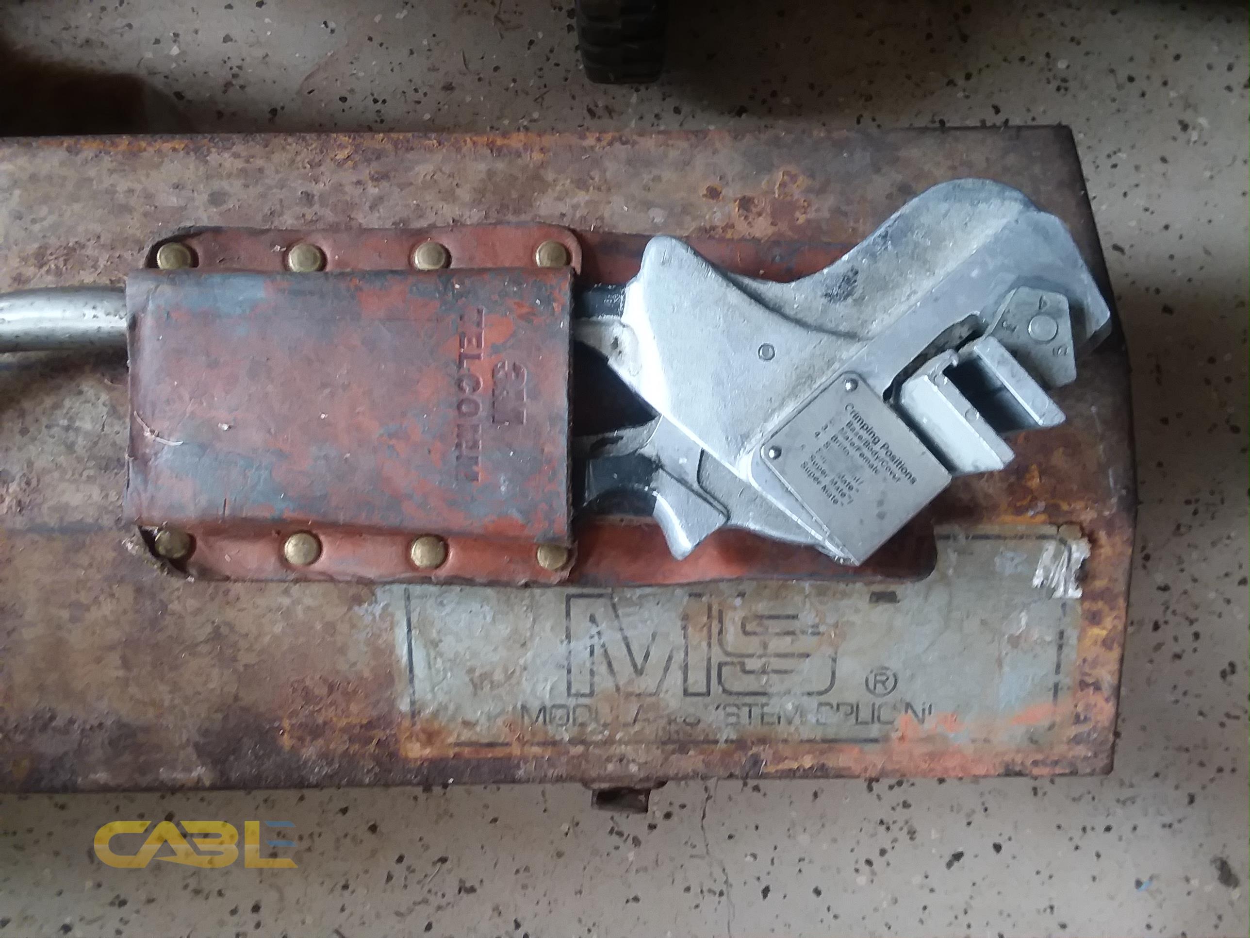 Pictures (Copper splicing and tech tools)