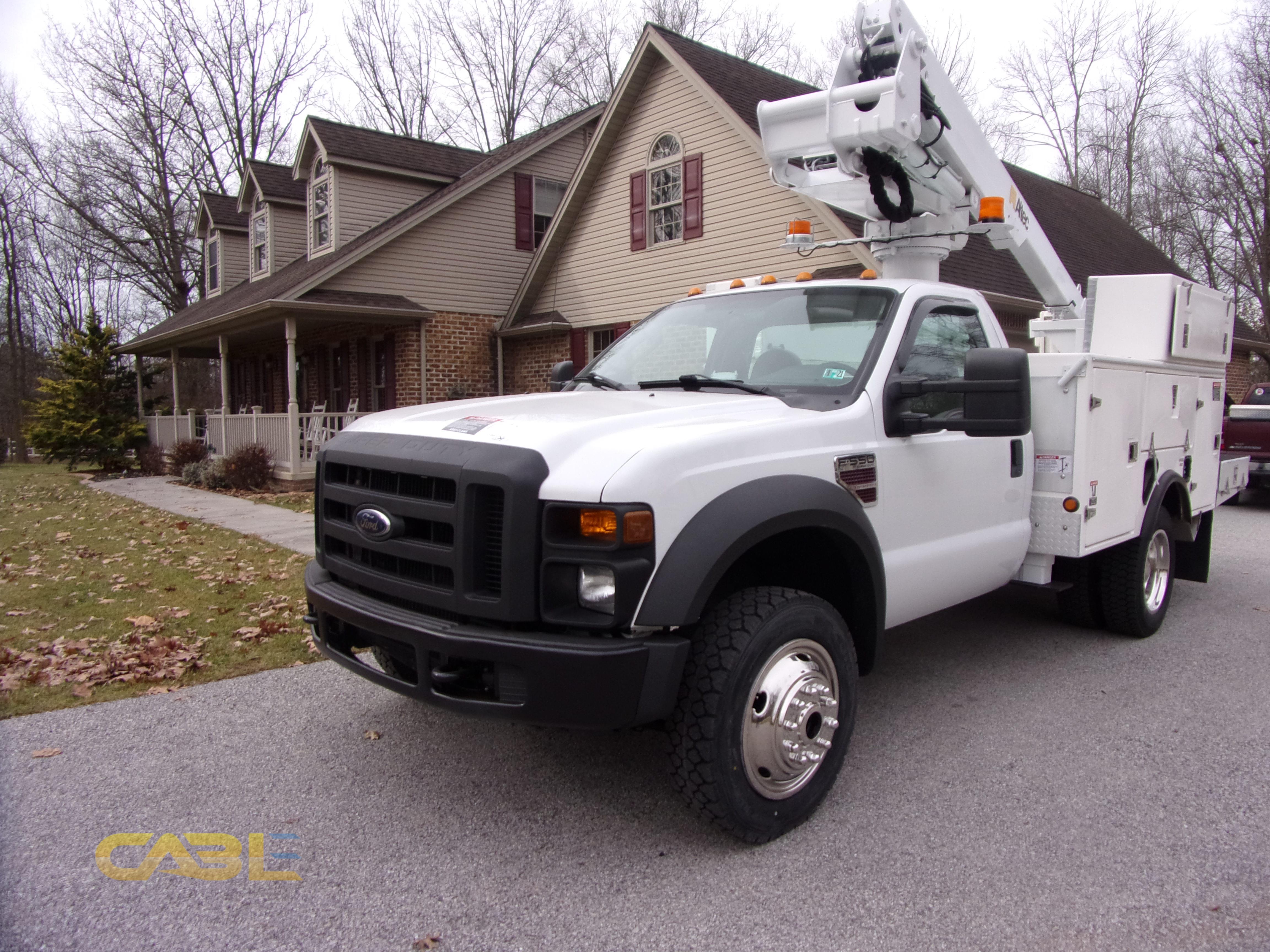 08 Ford F550 4x4 Diesel Bucket Truck AT235 Boom